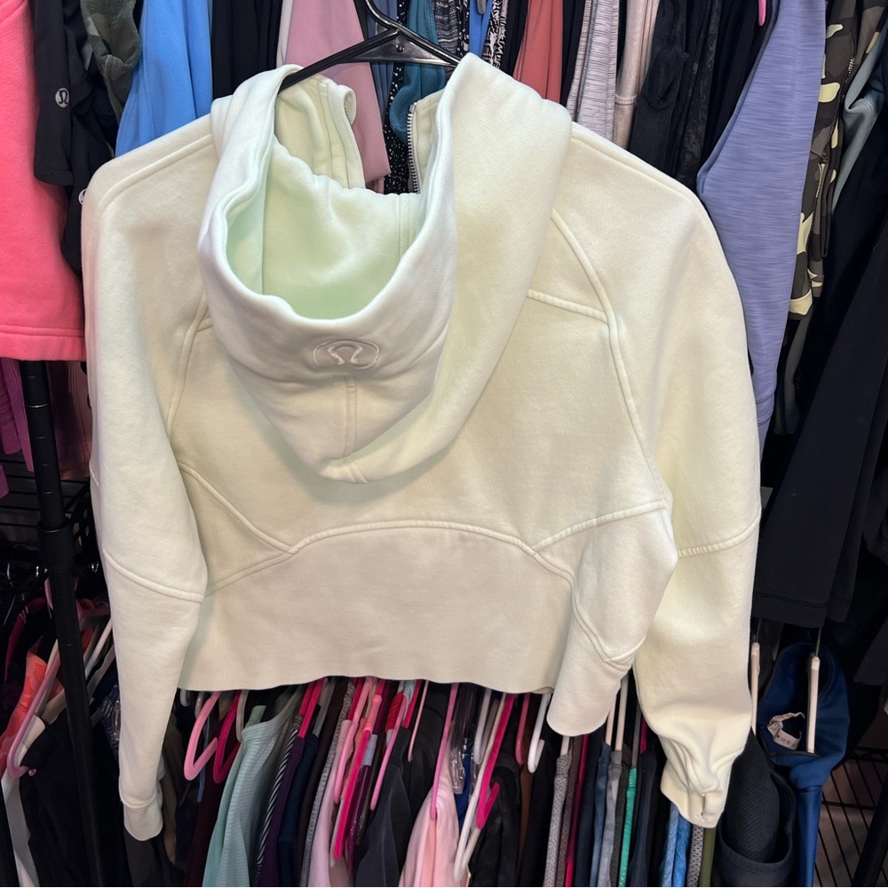 26. Lululemon Xs/s creamy mint green scuba hoodie - Picture 9 of 9